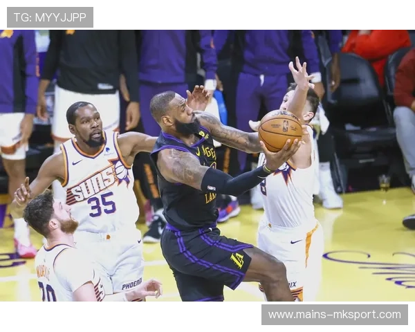 球员绝杀集锦：终场哨声音中的奇迹！，nba终场哨声