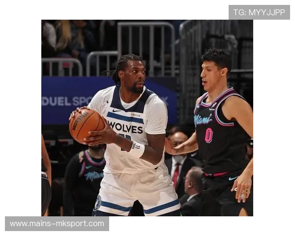 森林狼替补火力在比赛后段爆发