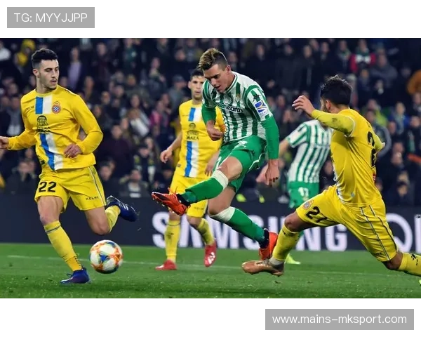 皇家贝蒂斯边路进攻创造纪录